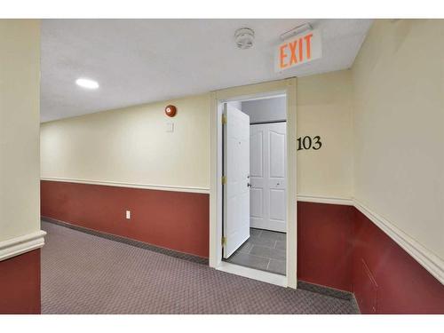103-4904 54 Street, Red Deer, AB - Indoor Photo Showing Other Room