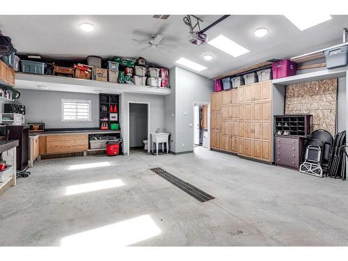 139 Stephenson Crescent, Red Deer, AB - Indoor Photo Showing Garage