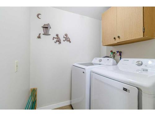 225-36078 Range Road 245A, Rural Red Deer County, AB - Indoor Photo Showing Laundry Room