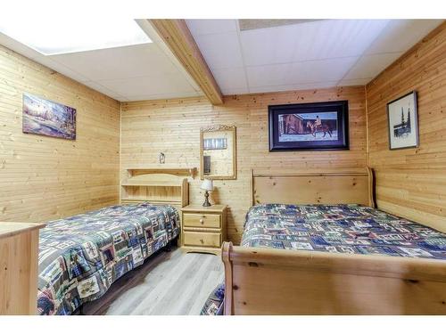 225-36078 Range Road 245A, Rural Red Deer County, AB - Indoor Photo Showing Bedroom