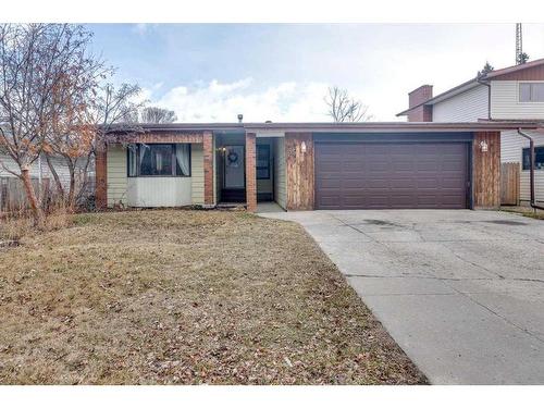35 Odell Green, Red Deer, AB - Outdoor