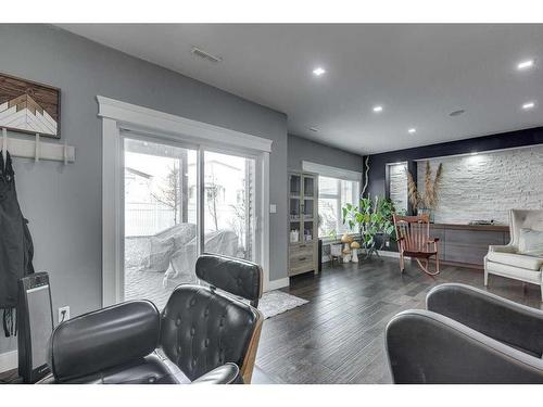 46 Lowden Close, Red Deer, AB - Indoor Photo Showing Living Room