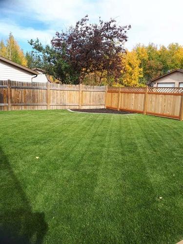 5217 39 Street, Ponoka, AB - Outdoor With Backyard