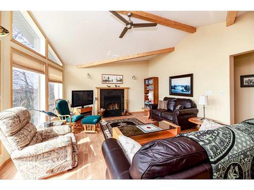 165 Sunset Drive Braseth Beach, Rural Camrose County, AB - Indoor Photo Showing Living Room With Fireplace