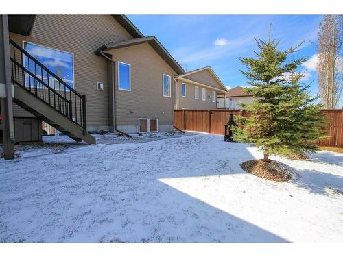 52 Oakdale Place, Red Deer, AB - Outdoor With Exterior