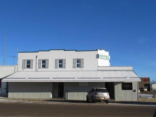 5007-50 Street, Eckville, AB 