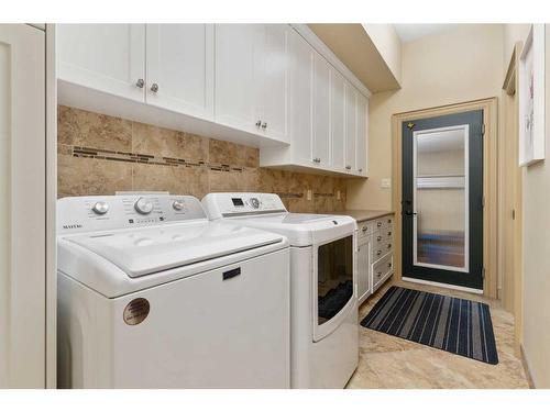 5135 45 Street, Viking, AB - Indoor Photo Showing Laundry Room