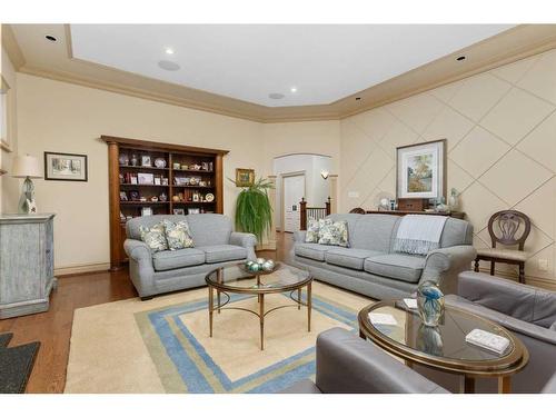 5135 45 Street, Viking, AB - Indoor Photo Showing Living Room