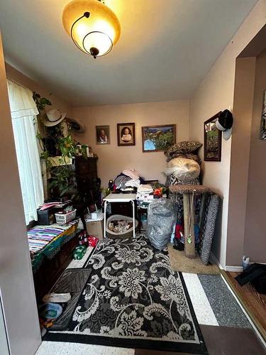 4911 45 Street, Stettler, AB - Indoor Photo Showing Other Room