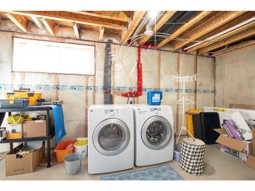 102-6220 Orr Drive, Red Deer, AB - Indoor Photo Showing Laundry Room