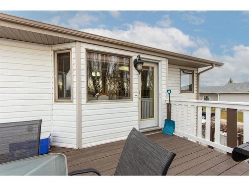 17 Kingston Drive, Red Deer, AB - Outdoor With Deck Patio Veranda With Exterior