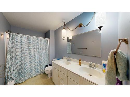 40108 Rr 20-5, Rural Stettler No. 6, County Of, AB - Indoor Photo Showing Bathroom