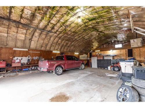 40108 Rr 20-5, Rural Stettler No. 6, County Of, AB - Indoor Photo Showing Garage