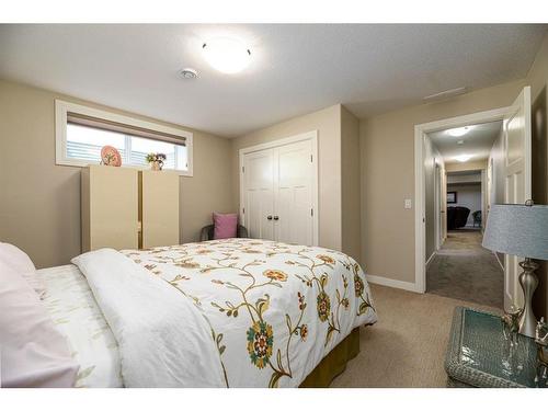 4920 Beardsley Avenue, Lacombe, AB - Indoor Photo Showing Bedroom