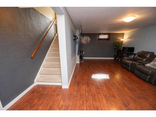 72 Fern Road, Red Deer, AB - Indoor Photo Showing Other Room