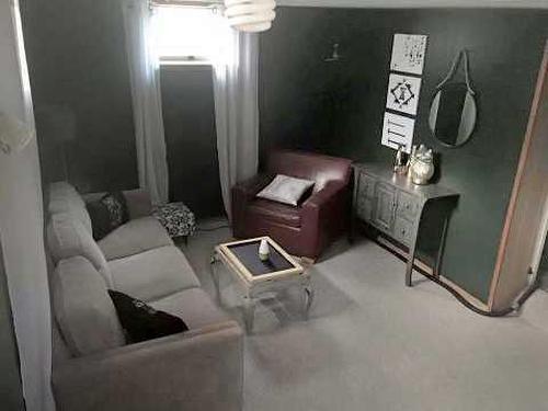 4812 52 Street, Stettler, AB - Indoor Photo Showing Other Room