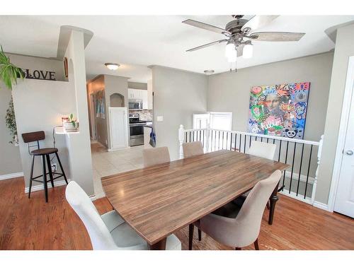 3417 41 Avenue, Red Deer, AB - Indoor Photo Showing Dining Room