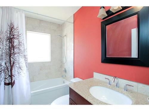 3417 41 Avenue, Red Deer, AB - Indoor Photo Showing Bathroom