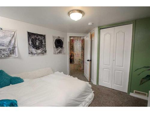 3417 41 Avenue, Red Deer, AB - Indoor Photo Showing Bedroom