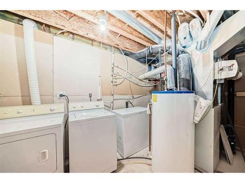 337 Citadel Meadow Bay Nw, Calgary, AB - Indoor Photo Showing Laundry Room