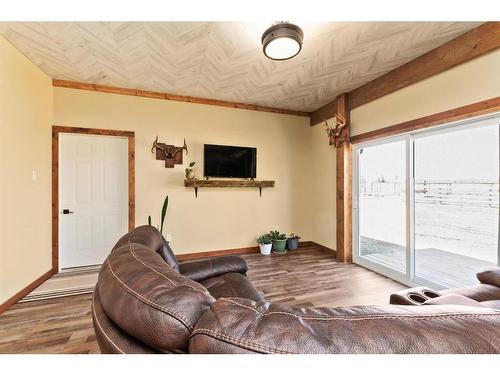 392066 6-0 Range Road, Rural Clearwater County, AB - Indoor