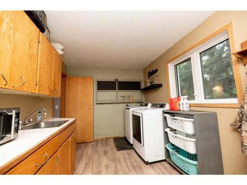 25-22459 530 Township, Rural Strathcona County, AB - Indoor Photo Showing Laundry Room