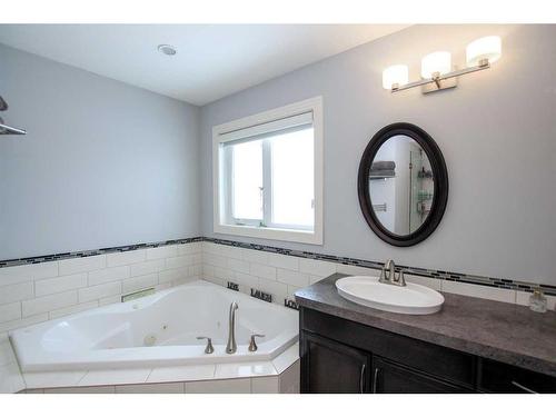 16 Sage Link, Red Deer, AB - Indoor Photo Showing Bathroom