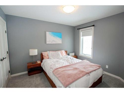 16 Sage Link, Red Deer, AB - Indoor Photo Showing Bedroom