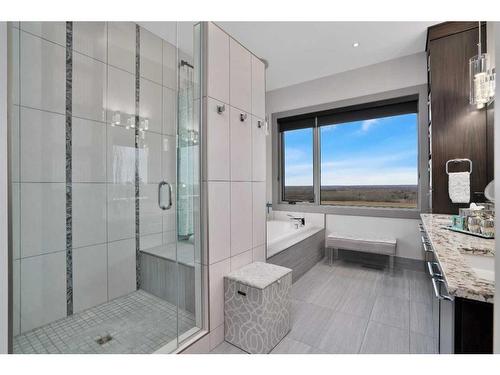 120-38254 Range Road 265, Rural Red Deer County, AB - Indoor Photo Showing Bathroom