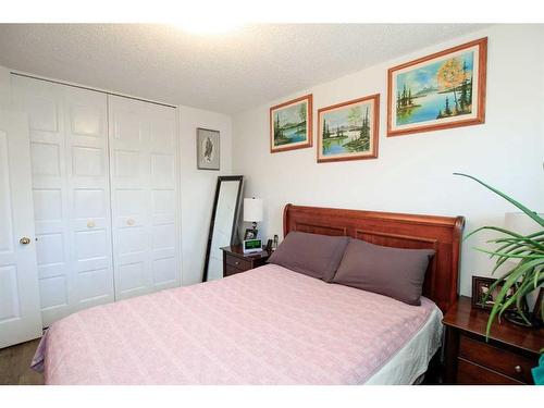 3813 50A Street, Red Deer, AB - Indoor Photo Showing Bedroom