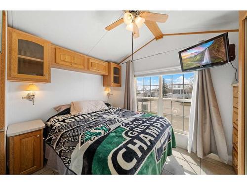 3029-25074 South Pine Lake Road, Rural Red Deer County, AB - Indoor Photo Showing Bedroom