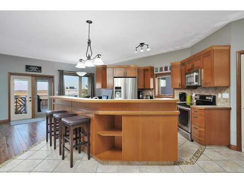 4908 52 Avenue, Rural Red Deer County, AB - Indoor Photo Showing Kitchen
