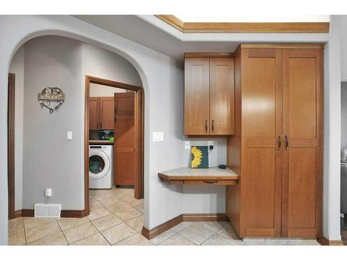4908 52 Avenue, Rural Red Deer County, AB - Indoor Photo Showing Laundry Room