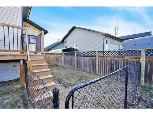 4908 52 Avenue, Rural Red Deer County, AB - Outdoor With Exterior
