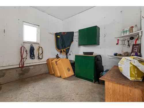 19429 Highway 13, Rural Camrose County, AB - Indoor