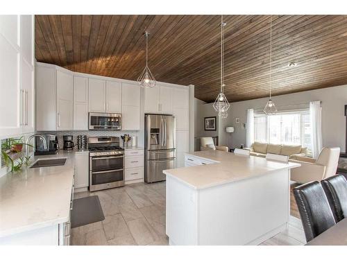 633 Bridgeview Road, Rural Ponoka County, AB - Indoor Photo Showing Kitchen With Stainless Steel Kitchen