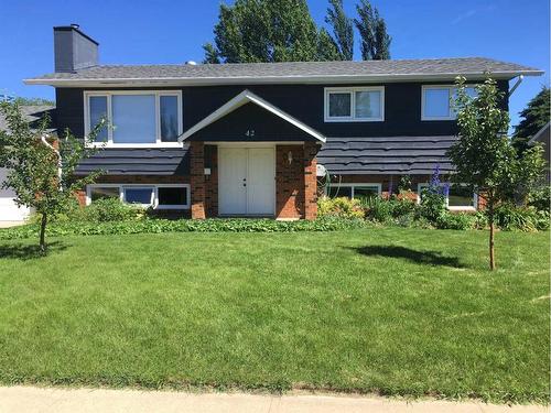 42 Patterson Crescent, Red Deer, AB - Outdoor
