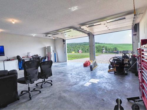 26539 Township Road 362 Township, Rural Red Deer County, AB - Indoor Photo Showing Garage