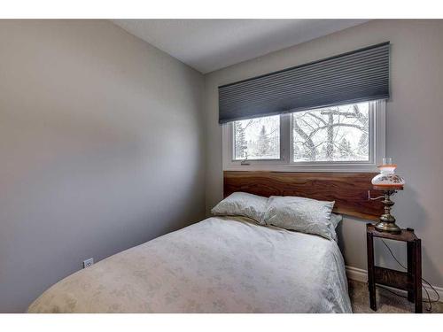 59 Springfield Avenue, Red Deer, AB - Indoor Photo Showing Bedroom