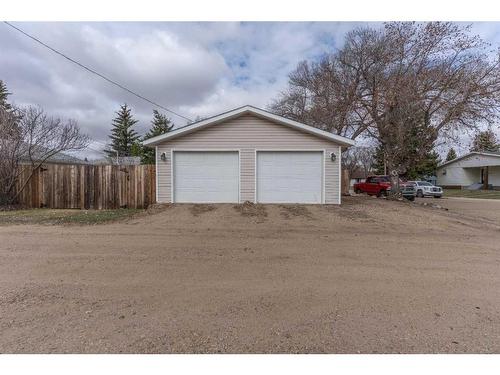 4938 49 Street, Sedgewick, AB - Outdoor