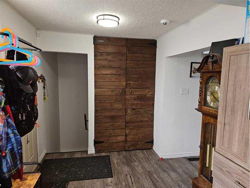5717 57 Street, Red Deer, AB - Indoor Photo Showing Other Room