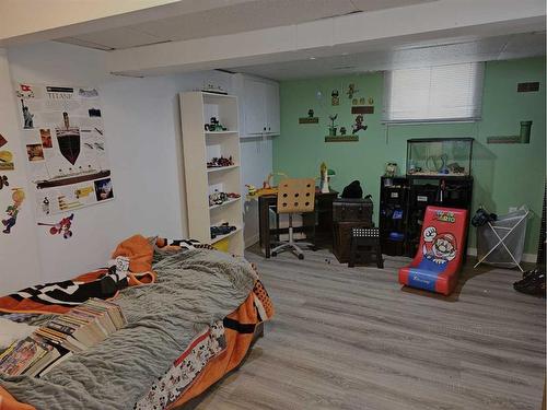 5717 57 Street, Red Deer, AB - Indoor Photo Showing Bedroom