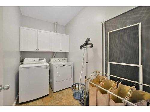 4642 58 Avenue, Rimbey, AB - Indoor Photo Showing Laundry Room