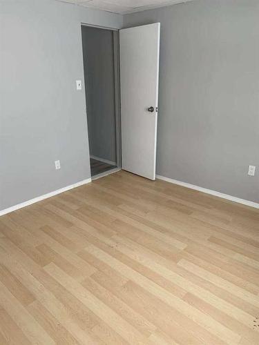 324 Gleichen Street, Gleichen, AB - Indoor Photo Showing Other Room