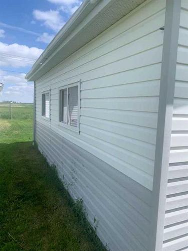 324 Gleichen Street, Gleichen, AB - Outdoor With Exterior