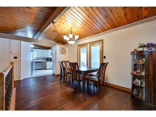 9 Cronquist Close, Red Deer, AB - Indoor Photo Showing Dining Room