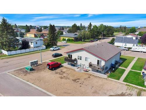 1,2,3,4-4615 46 Street, Innisfail, AB - Outdoor With View