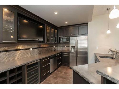 24 Violet Place, Red Deer, AB - Indoor Photo Showing Kitchen With Upgraded Kitchen