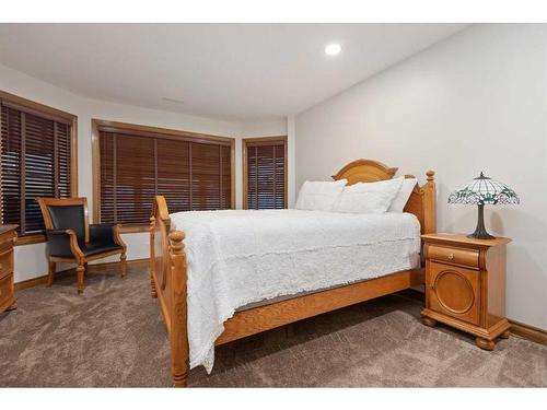 15 Archer Drive, Red Deer, AB - Indoor Photo Showing Bedroom