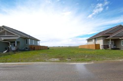 4006, 4008 68 Street  Stettler, AB T0C 2L2